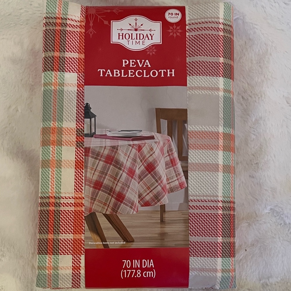 Holiday Time Festive Plaid Tablecloth